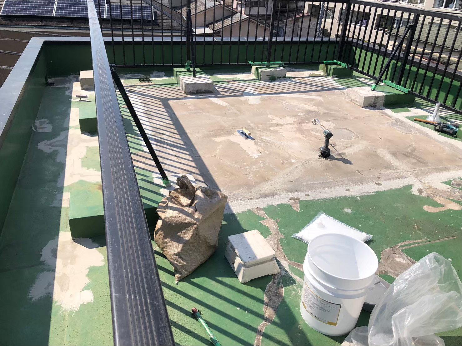 東京都豊島区　屋上防水塗装工事